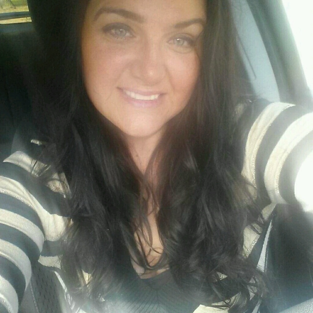 Meet your Posher, Lorraine